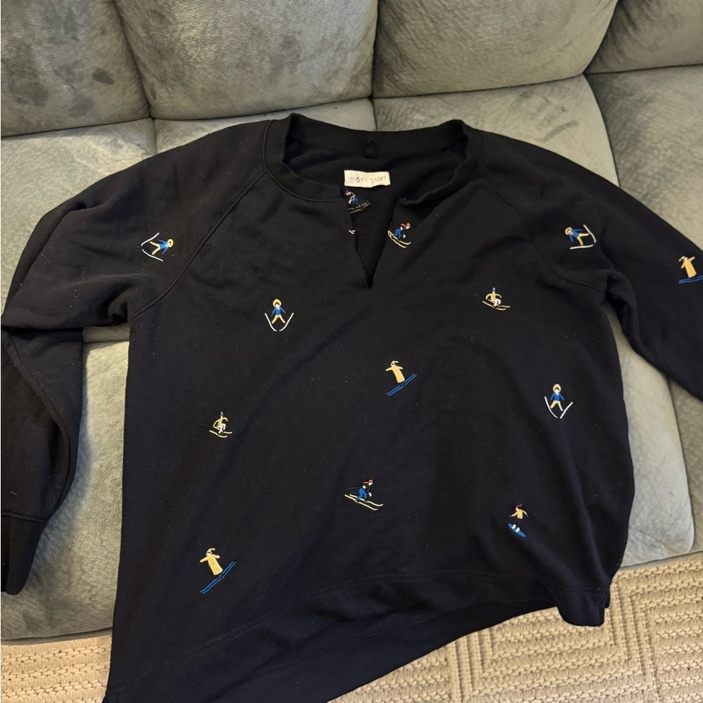 Lou & Grey Black Sweatshirt with Ski Embroidery